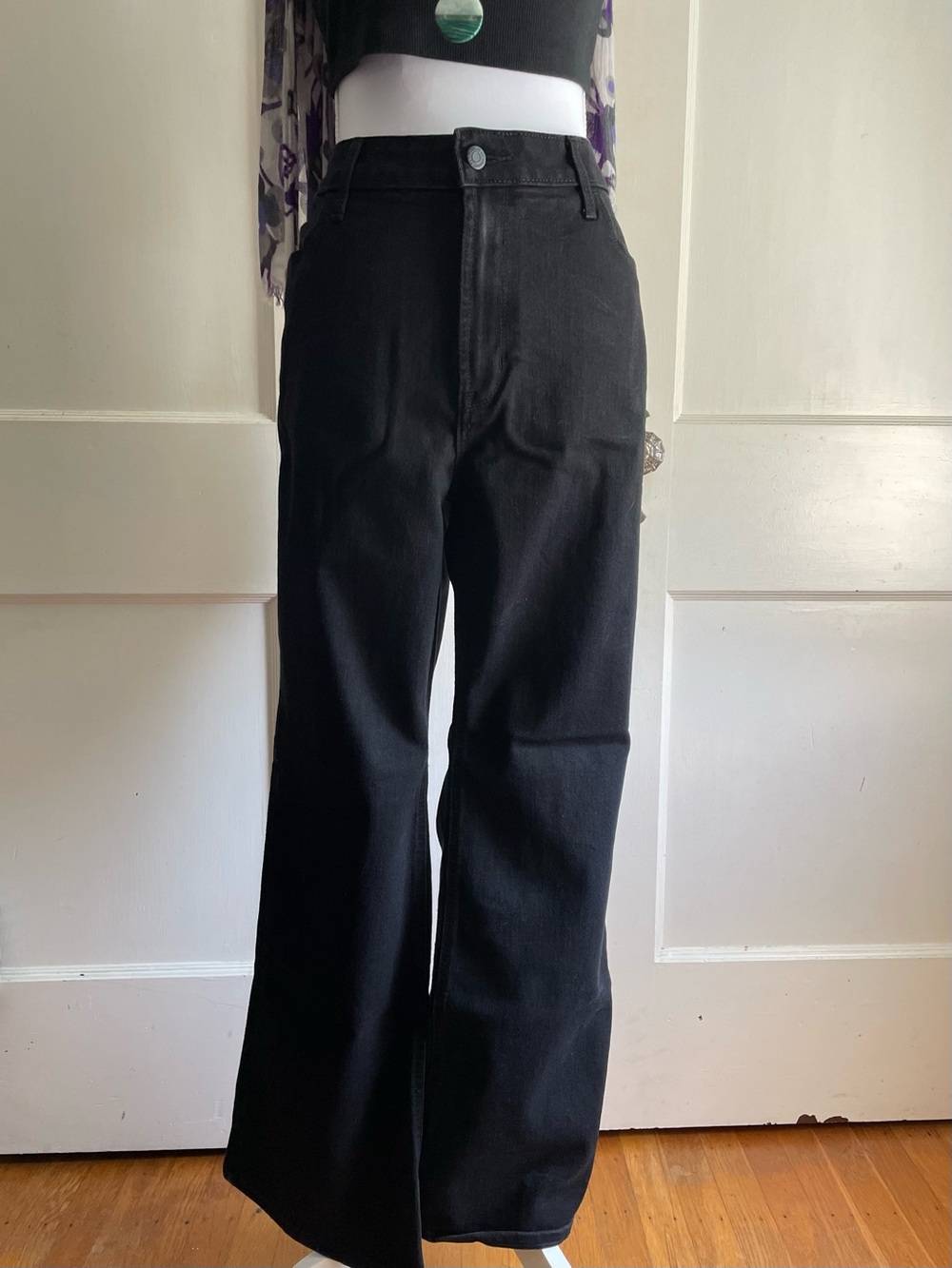 Women’s Black High-rise Flare Leg Jeans Size 14